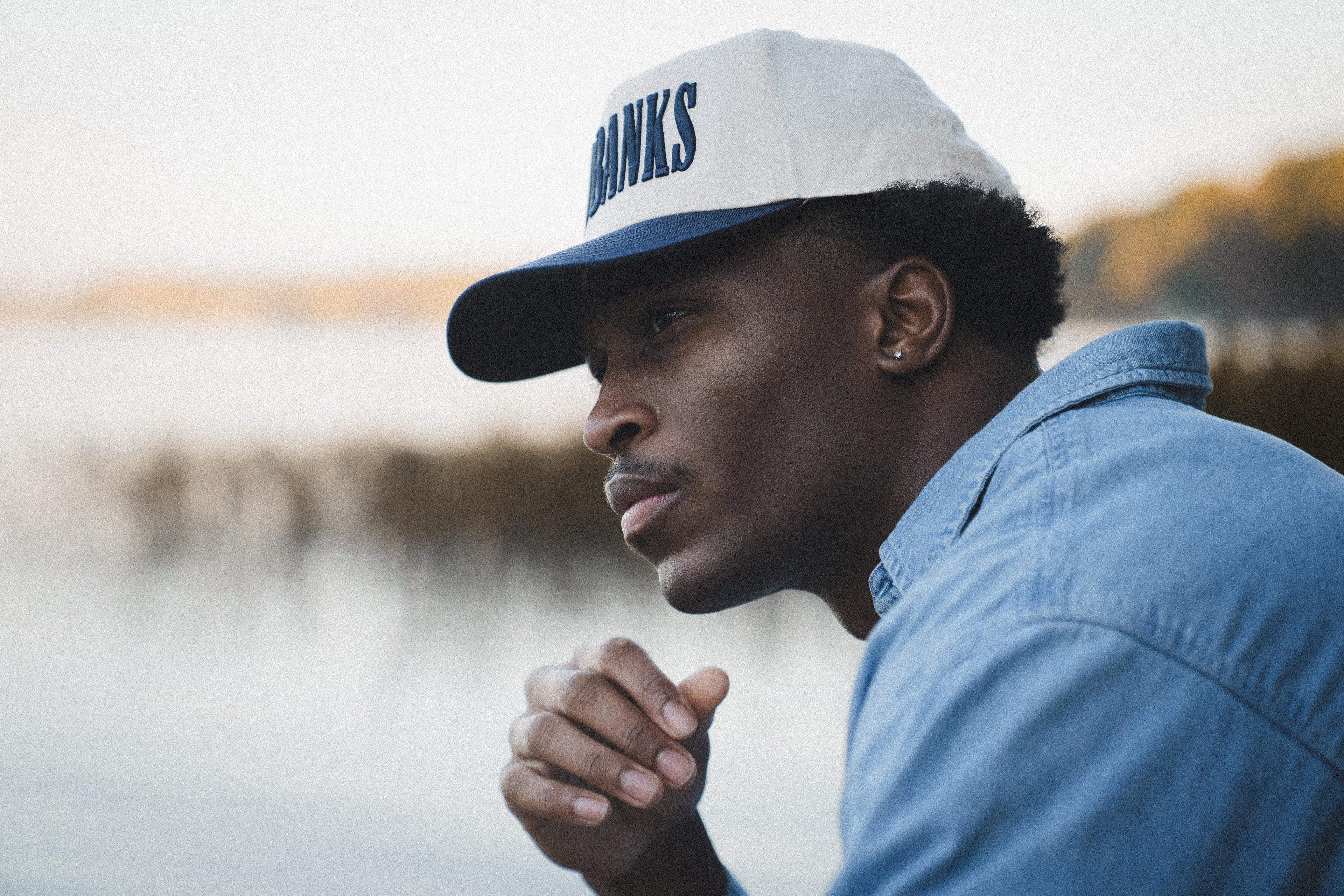 REDBANKS Snapback Navy & Natural